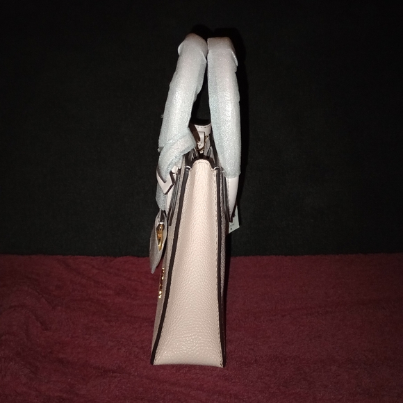 NWT Michael kors Mercer Extra-Small Pebbled Leather Crossbody Bag Powder Blush - Picture 3 of 14